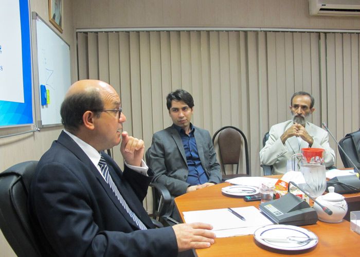 اسمعیل خلیلی، احمد شاکری و برنارد فرانکو