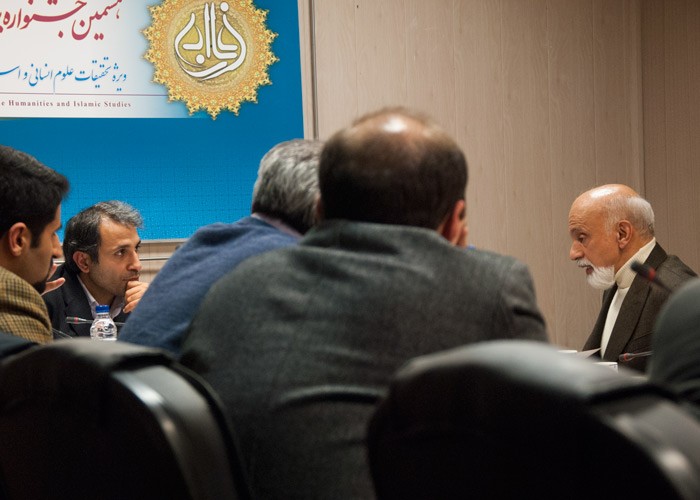 دکتر بینای مطلق؛ دکتر ماحوزی
